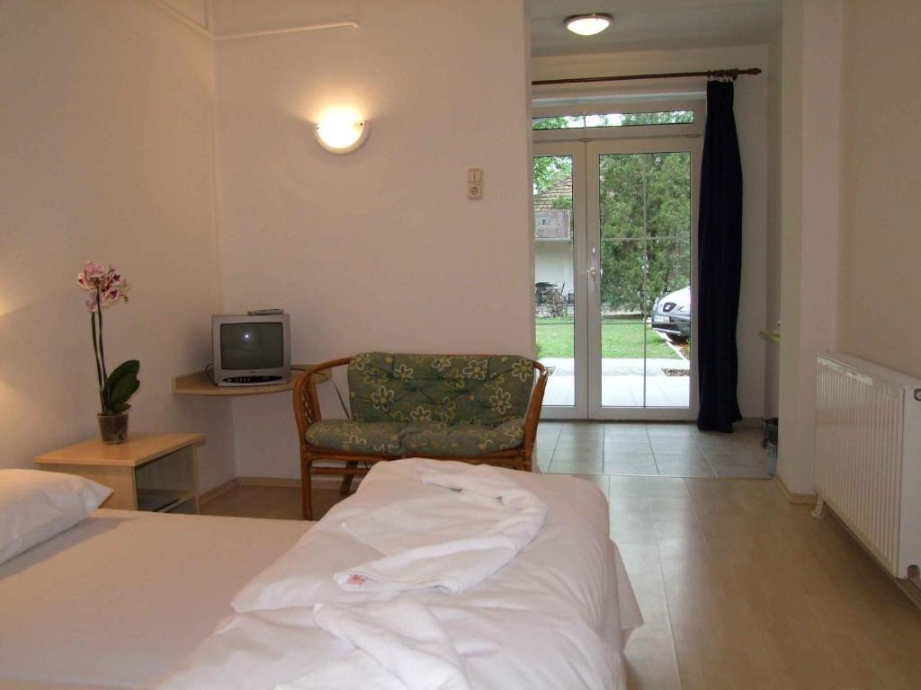 Hotel Platan Замарді Номер фото